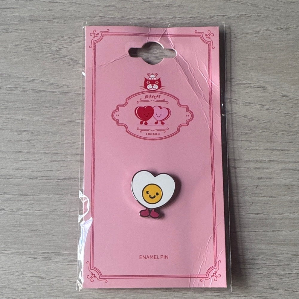 JellyCat Exclusive Purks Egg Heart-Shaped Enamel Pin